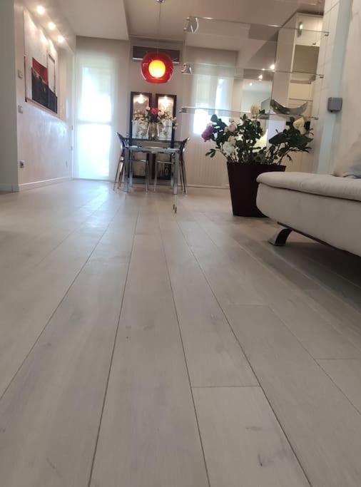 Appartamento Incantevole Con Parcheggio Gratuito Firenze Kültér fotó