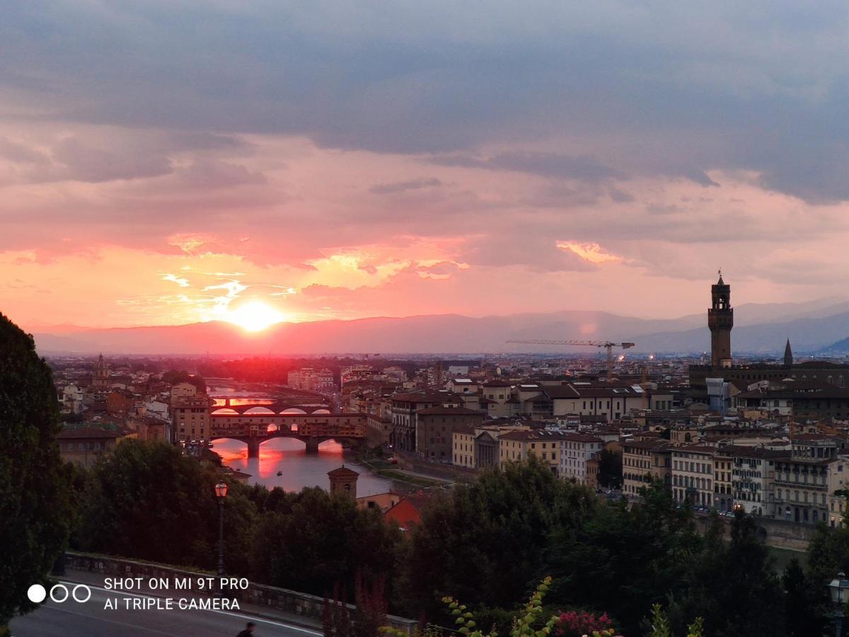 Appartamento Incantevole Con Parcheggio Gratuito Firenze Kültér fotó